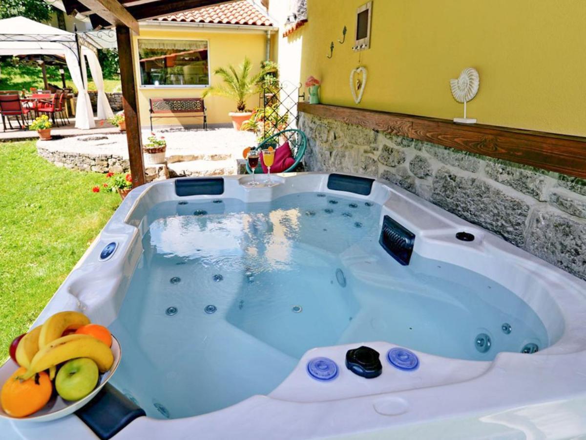 Holiday Home Skalniski By Interhome Mucici Bagian luar foto